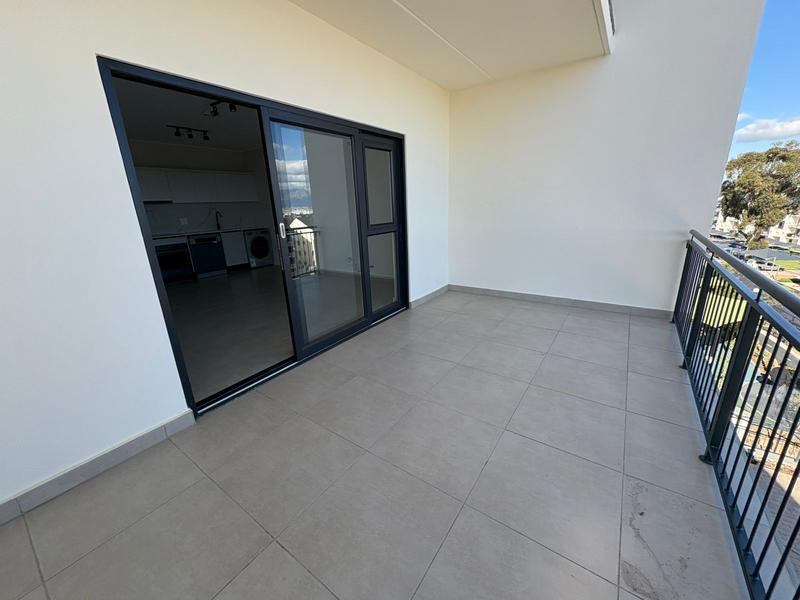 To Let 1 Bedroom Property for Rent in Richwood Western Cape